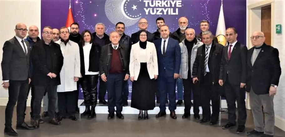 Balıkesir’, Bursa ve Çanakkale illerimizin basın mensupları AK Parti Genel Merkezini ziyaret ederek Genel Başkan yardımcısı Belgin Uygur ziyaret ederek çalışmalarında kolaylıklar dilediler..