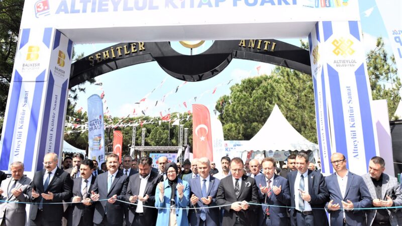 3’ÜNCÜ ALTIEYLÜL KİTAP FUARI BAŞLADI