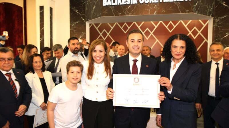 BALIKESİR BÜYÜKŞEHİR BELEDİYE BAŞKANI AHMET AKIN:‘SEÇİMİN KAYBEDENİ YOK, TÜM BALIKESİR KAZANDI’