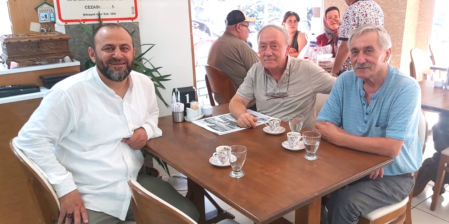 Balıkesir Dursunbeyliler DerneğiHemşerimiz Özkebabistan Kebap salonu Sahibi Yusuf ERDEN