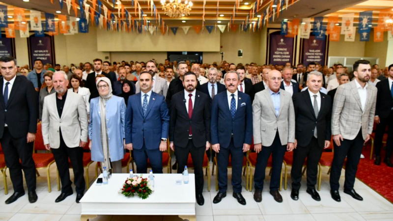 AK Parti Milletvekili Dr. Mustafa Canbey, milletin iktidar görevini Ak Parti’ye verdiğine dikkat çekti: