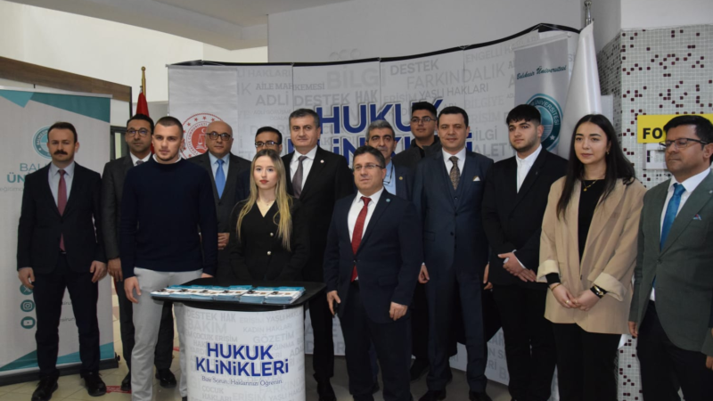 BALIKESİR’DE FAKÜLTESİ ÖĞRENCİLERİ ADLİYE DENEYİMİ KAZANIYOR